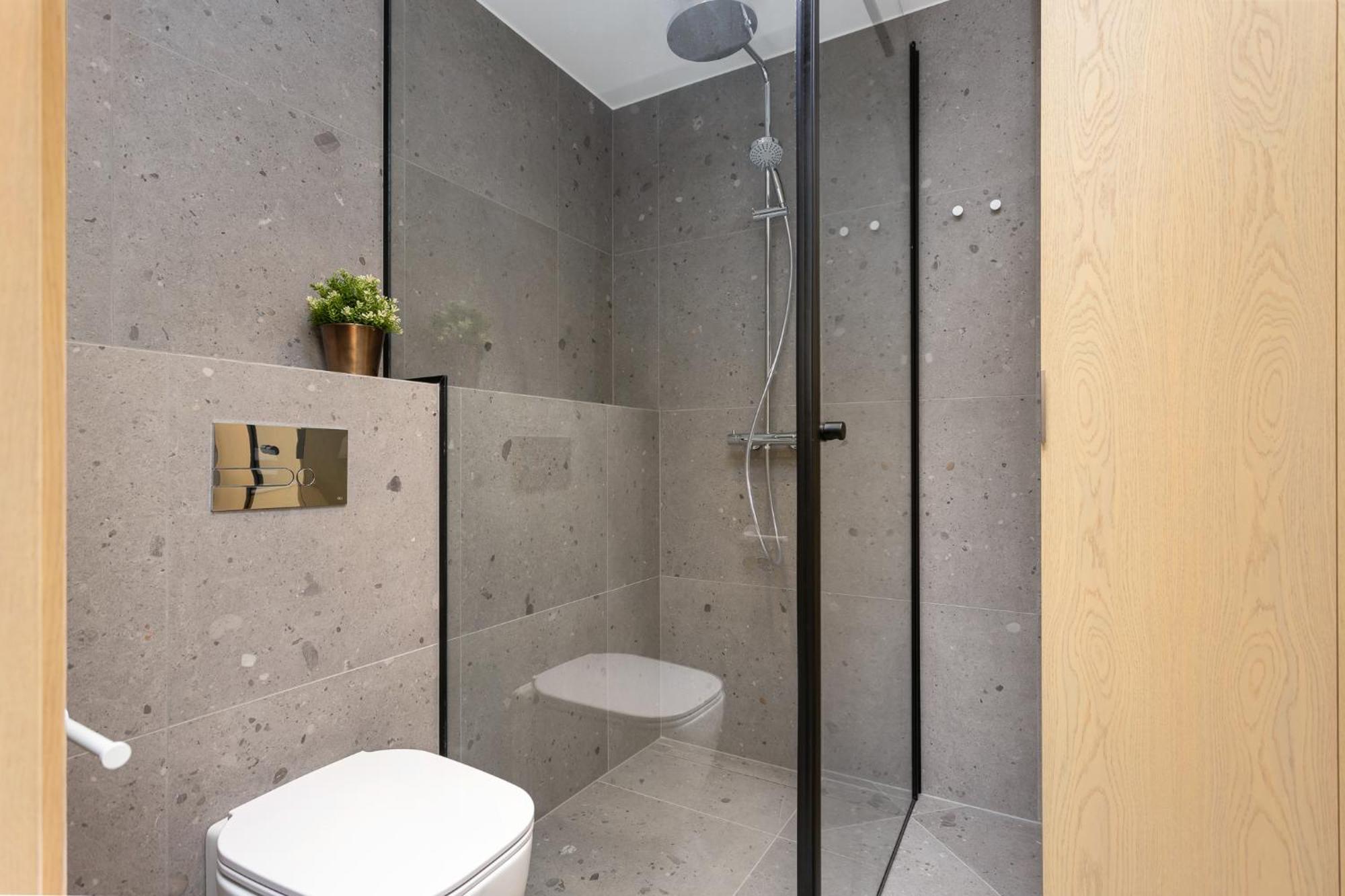 Tobiase Residences - Luxury Apartments Таллин Номер фото